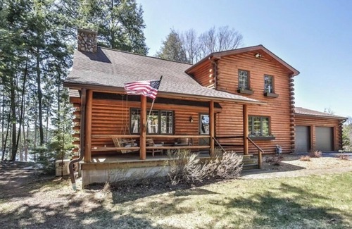 Three Lakes House | Three Lakes Chain! Lakefront Cabin with Private Dock/Gameroom/Firepit/Kayak/SUP
