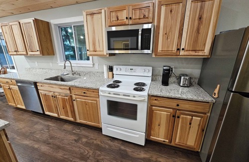 Gilmanton Cottage | Three Loons cottage at Loon Pond - with private beach