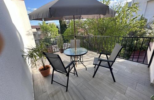 Tbilisi Apartment | Three Palms House