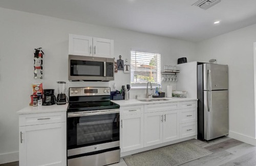Bonita Springs House | Three Rental Units In This Bonita Springs Compound