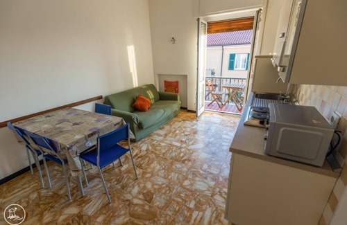 Finale Ligure Apartment | Three-room apartment with Balcony