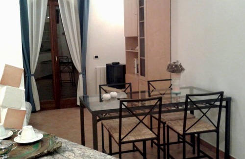 La Maddalena Apartment | Three-room Apartment With Parking