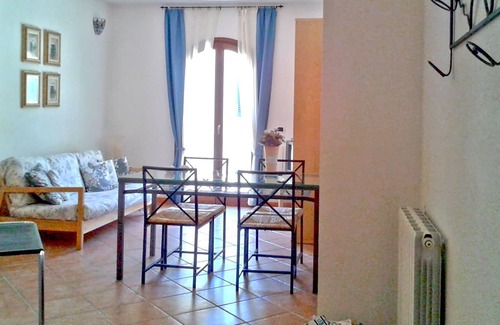 La Maddalena Apartment | Three-room Apartment With Parking
