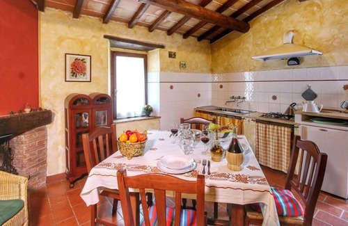 Radicondoli Apartment | Three-room apartment @Agriturismo Bellavista