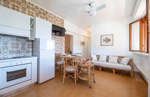 Fetovaia Apartment | Three-room flat Montecristo