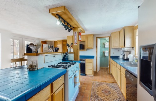 Woodland Park House | Three-story, dog-friendly house with WiFi & private W/D