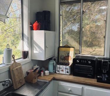Mangoplah House | Thronum Cottage