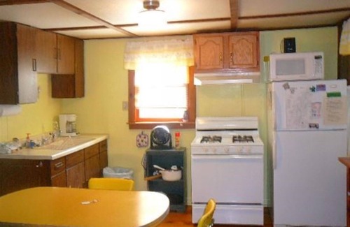 Butternut Cabin | Thunderhead Lodge ~ Cabin 2 | 2 Bed, 1 Bath