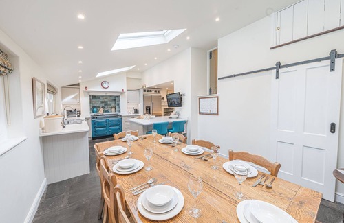 Coniston Apartment | Thwaite Cottage - historic house in Coniston with large garden