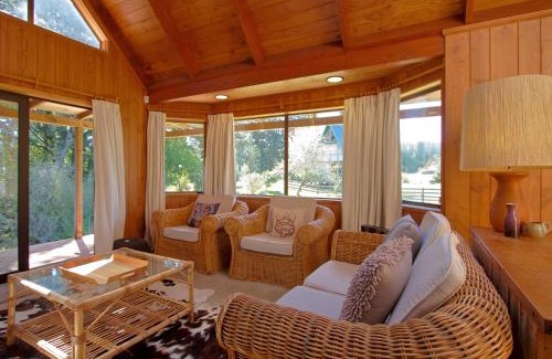 Ohakune House | Ti Kouka Chalet - Ohakune Holiday Home