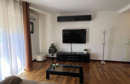 Pescara Apartment | Tiburtina 296