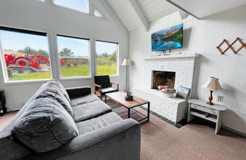Ocean Shores Ski Chalet | Tidal House #2