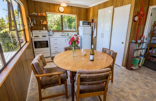 Collingwood House | Tidal Treasure - Collingwood Holiday Home