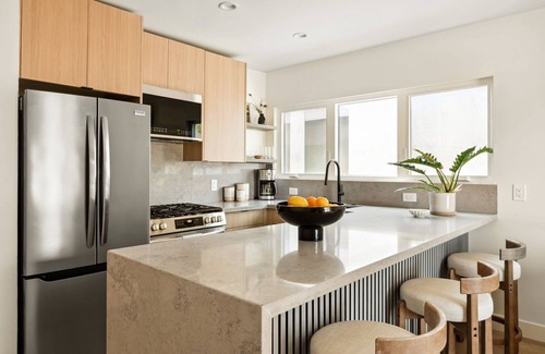 Sand Section Condo | Tide House - Unit C | Modern Seaside 1BD w Parking