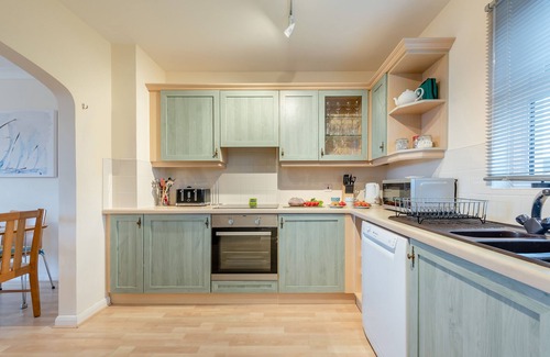 Little Haven House | Tide View - Three Bedroom House, Sleeps 6