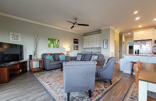 Sneads Ferry House | Tides and Sunshine - Ocean Views w/Private Pools!