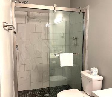 Port Townsend Hotel | Tides Inn & Suites