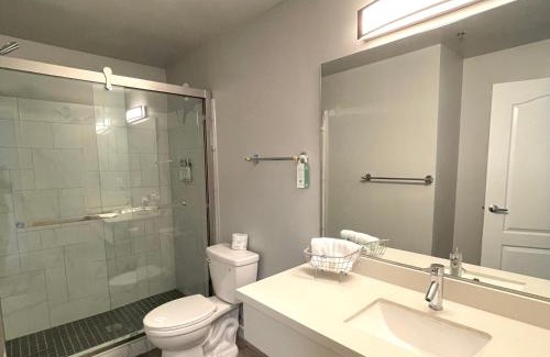 Port Townsend Hotel | Tides Inn & Suites