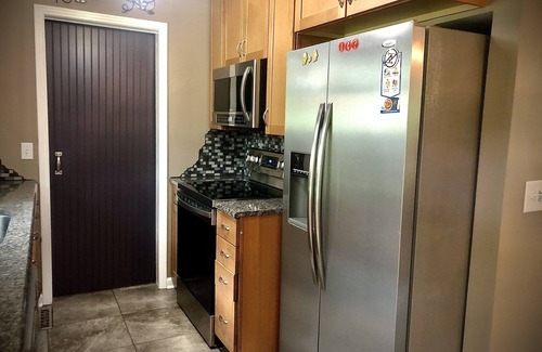 Nashville House | Tidy Home Close to the Airport