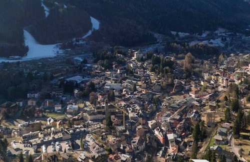 Ponte di Legno Apartment | Tiffany Apartment
