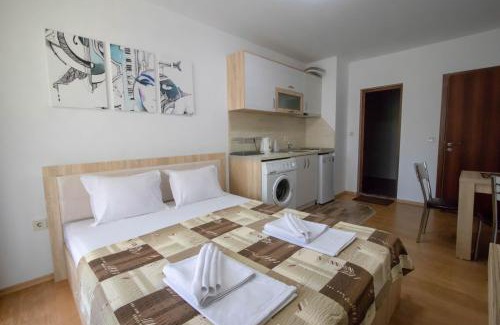 Primorsko Apartment | Tiffany Joy Apartments