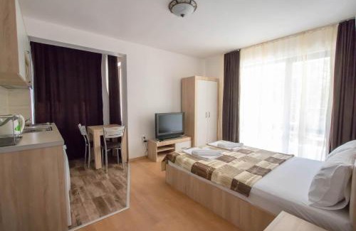 Primorsko Apartment | Tiffany Joy Apartments