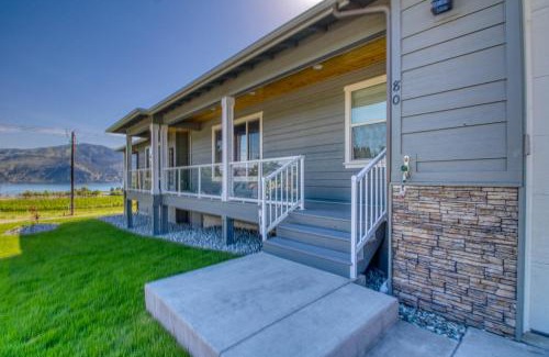 Manson House | Tiffany Lake House