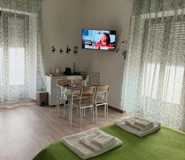 Lamezia Terme Apartment | TikiRoom