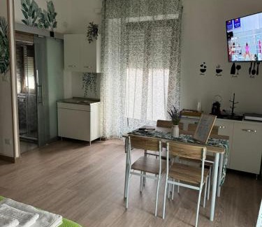 Lamezia Terme Apartment | TikiRoom
