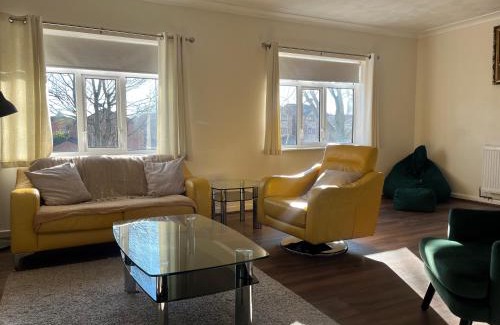 Stonnall Apartment | Tile Cross Entire Apartment - Near Airport, NEC & More