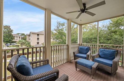 Cherry Grove Beach Condo | Tilghman Shores L6 - 2 Bed Condo Steps to Beach