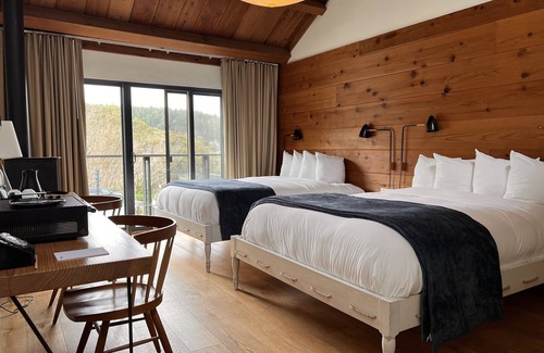 Timber Cove Hotel | Timber Cove Resort