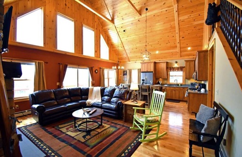Bethel House | Timber Creek Ski Chalet - Hot Tub/Mountain Views