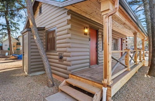 Colorado Springs Cabin | Timber Lodge Cabin #19