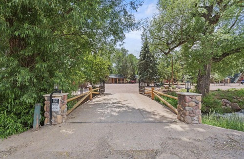 Colorado Springs Cabin | Timber Lodge Cabin #7