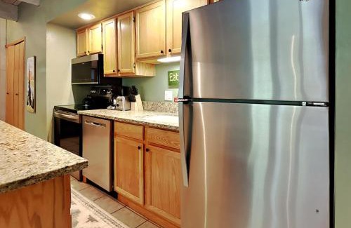 Snowmass Village House | Timberline Condominiums 1 Bedroom Deluxe Unit A2G