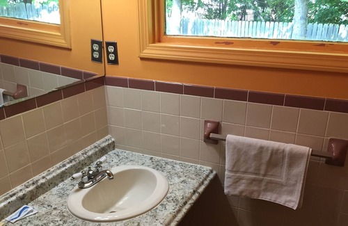 Gaylord Hotel | Timberly Motel