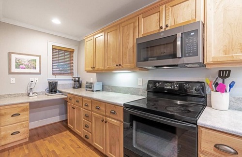 Foscoe Condo | Timbers P-2- Mountain Condo, Echota Gated Resort, Indoor/Outdoor Pools and Hot Tub, Fitness Area,.