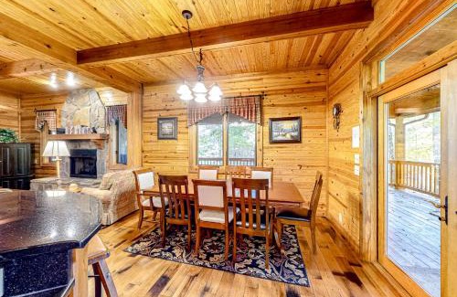 Tuckasegee House | Timberwolf