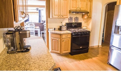 Tomahawk House | Time for a nice getaway…
