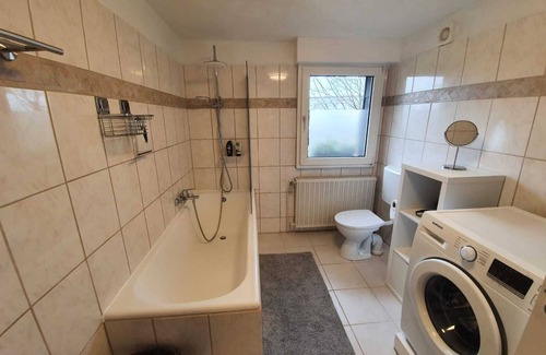 Hofen House | Time out from everyday life in the Eifel Oasis vacation home with wellness sauna and hot tub