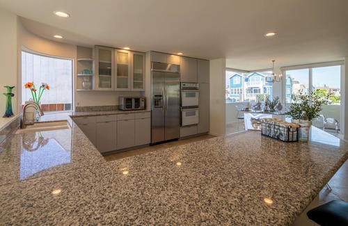 Silver Strand House | Time2Relax at this Beachfront House on Silverstrand!