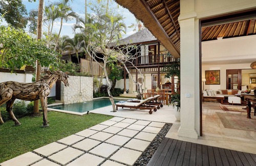 Bukit Villa | Timeless Elegance 3Bedroom Villa in Jimbaran