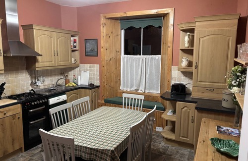 North Berwick Apartment | Timeless holiday apartment with special atmosphere overlooking beach