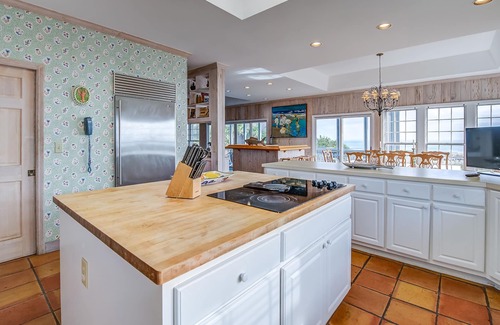 Debordieu Colony House | Timeless Oceanfront Beach Retreat in DeBordieu