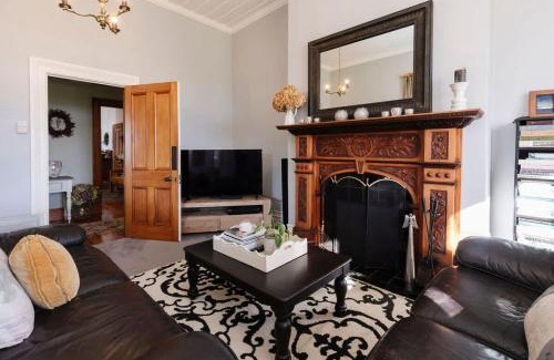 New Plymouth House | Timeless Treasure - family retreat with garden