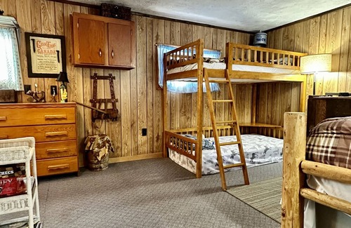 Irons Cabin | Tin-Fish Cabin