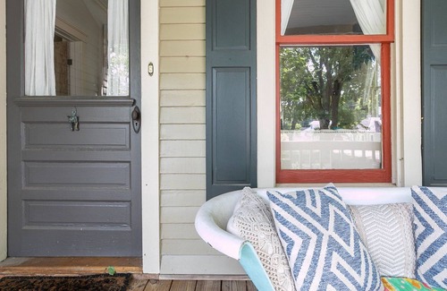 Leipers Fork House | Tin Roof Cottage: A Picturesque Cottage