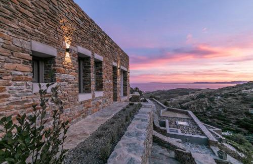 Tinos Town Hotel | Tinos Dove Suites
