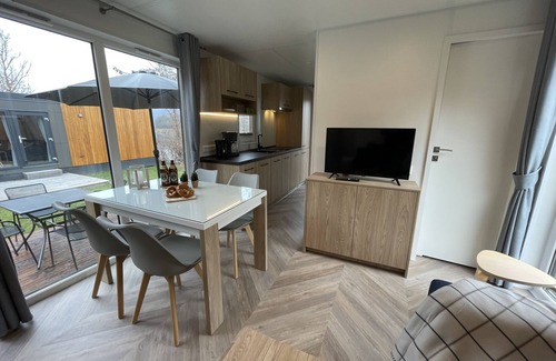 Riedenburg House | Tiny Haus Panorama by Interhome